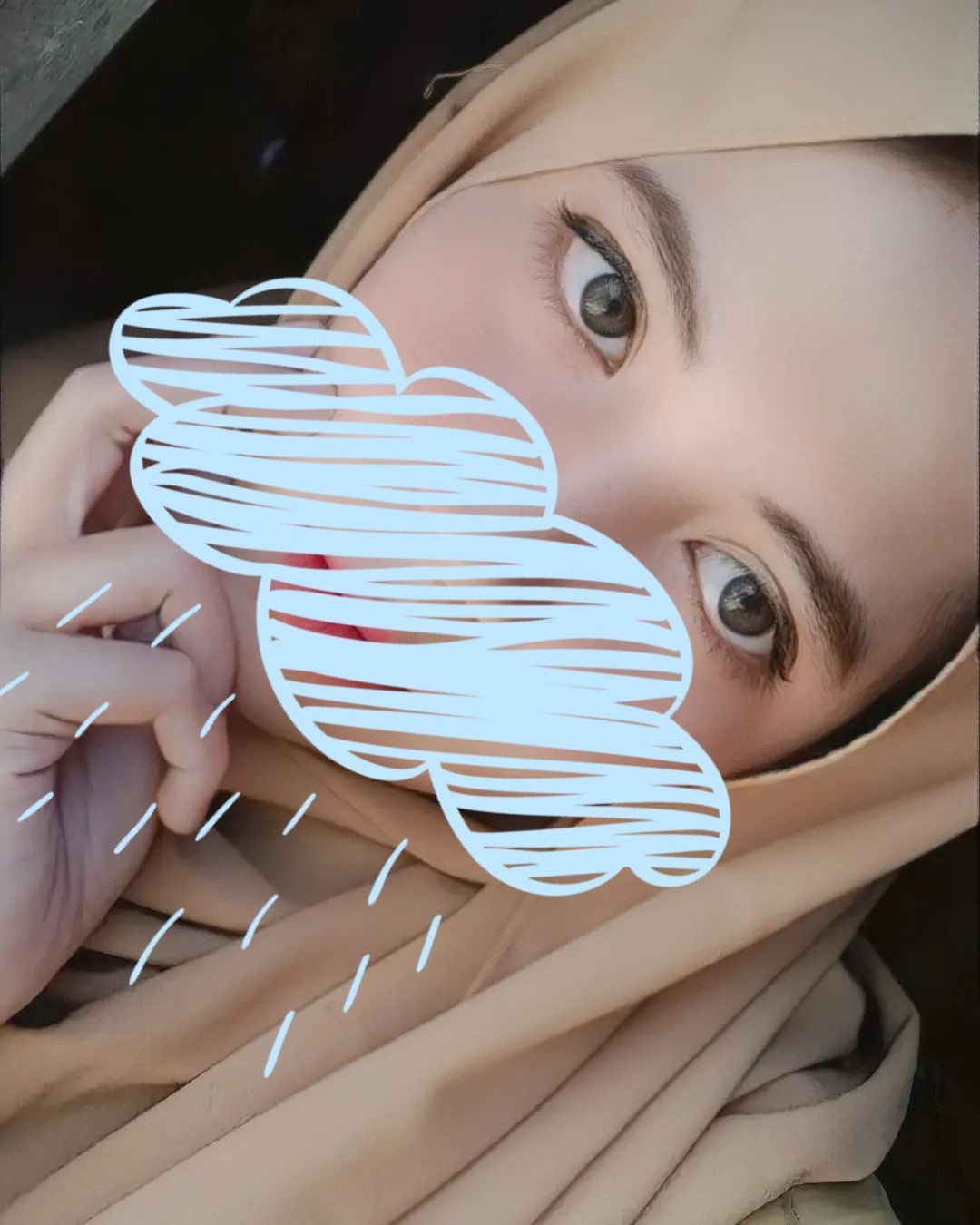 foto_pepe_hijaber_selfie_coret
